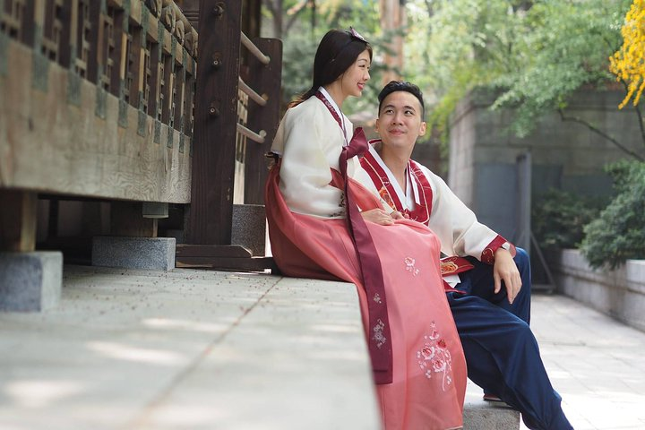 http://www.onedaykorea.com/tours/hanbok-photoshoot
